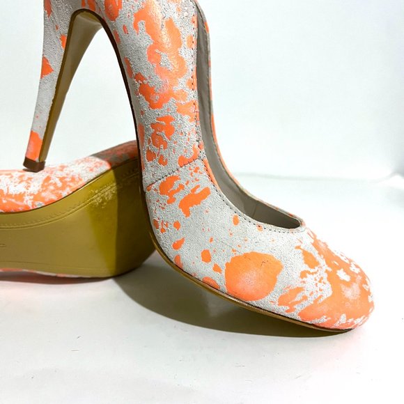 Kelsi Dagger Lillian Paint Splatter Pumps - Picture 12 of 17